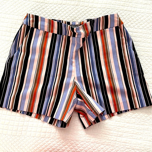 I❤️Tyler Madison Women's Pull-On Shorts Size 4 - Picture 1 of 5